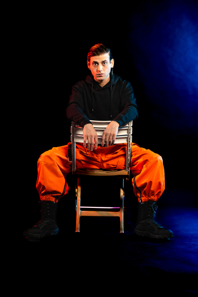 Ein erotisches Fotoshooting mit dem Gay Content Creator Leo Bergs aus Duisburg im Studio Vowhwinkel in Wuppertal