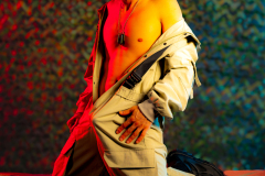 Ein erotisches Fotoshooting mit dem Gay Content Creator Leo Bergs aus Duisburg im Studio Vowhwinkel in Wuppertal