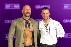 Wolf Hendrix and Scottishtradie on the Purple Carpet at Grabbys Europe 2026